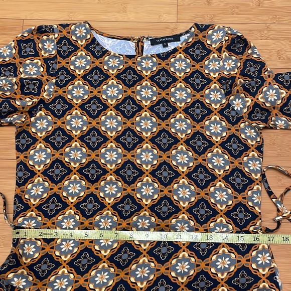 Olivaceous Midi Dress Size Small Geometric Floral Print Ruffle Long Sleeve - Picture 13 of 15